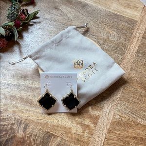 Kendra Scott Kirsten earrings